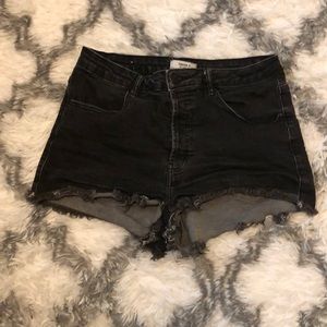 High waisted short